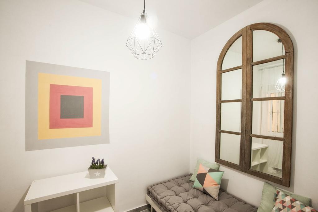 Hsh Suites Corrala Triana Sevilla Buitenkant foto